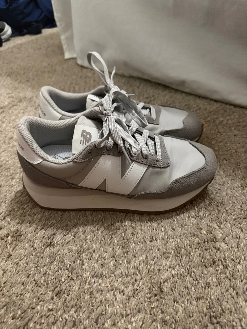 New Balance 237 - Picture 1 of 4